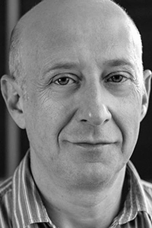 Aleksandar Davić as Novinar