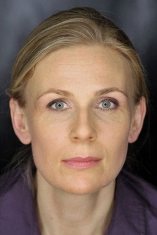 Agnieszka Wawrzkiewicz as sekretarka profesora