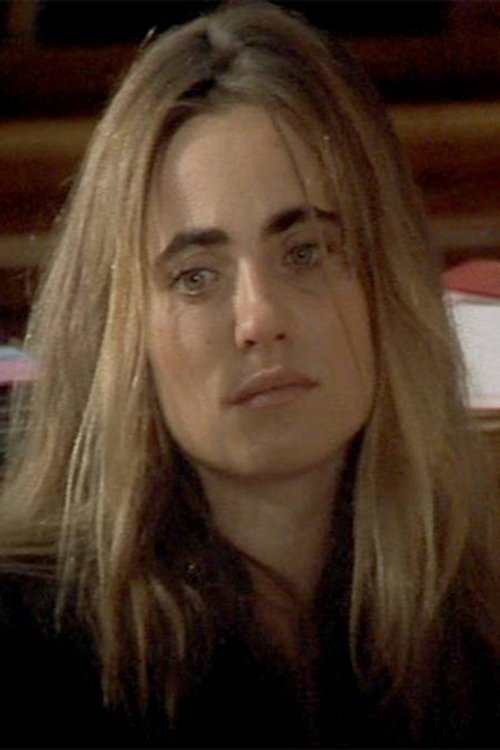 Valentine Vidal as Sophie