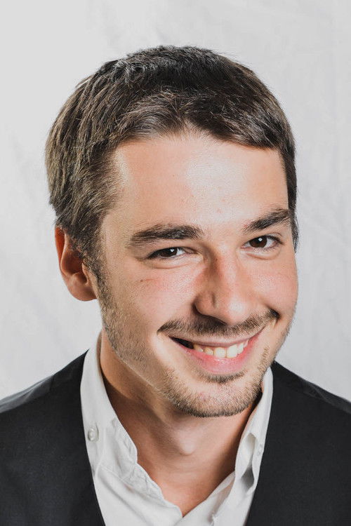 Boris Shilmansky as mime