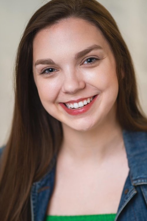 Rachael Knaps as Singing Camper