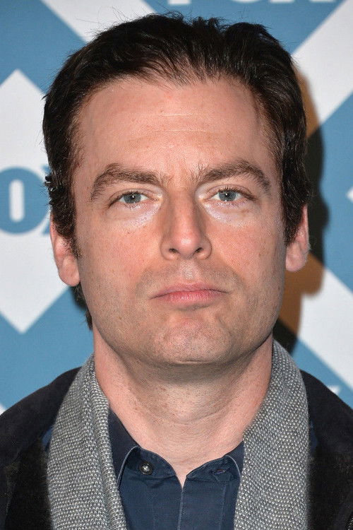 Justin Kirk as Peter