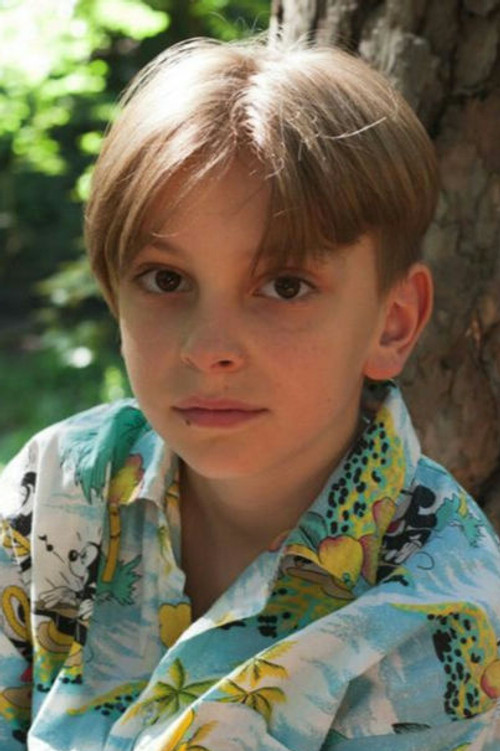 Phileas Heyblom as Nael York