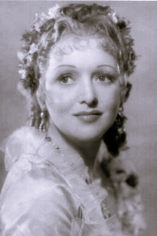 Sophie Stewart as Marigold Sellar