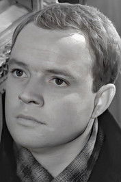 Yuriy Luchenko as Яков Вандерхузе