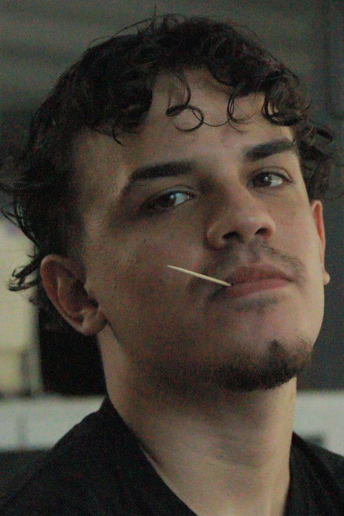 Max Amaral Júnior as Self