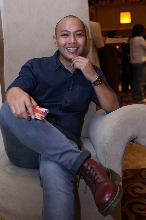 Reza Aditya as Eja