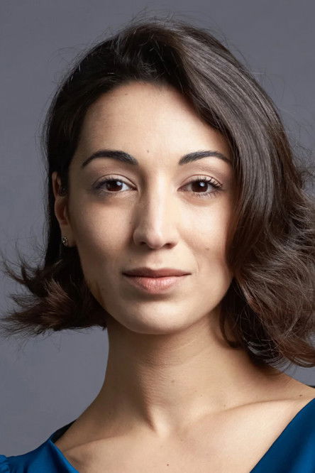 Helena Ganjalyan as H