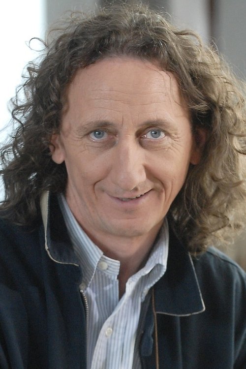 Janusz Stokłosa as Musician