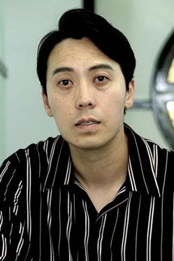 Kang Ji-gu as Young-chun