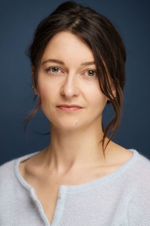 Ophélie Bernard as Jeolla (voice)