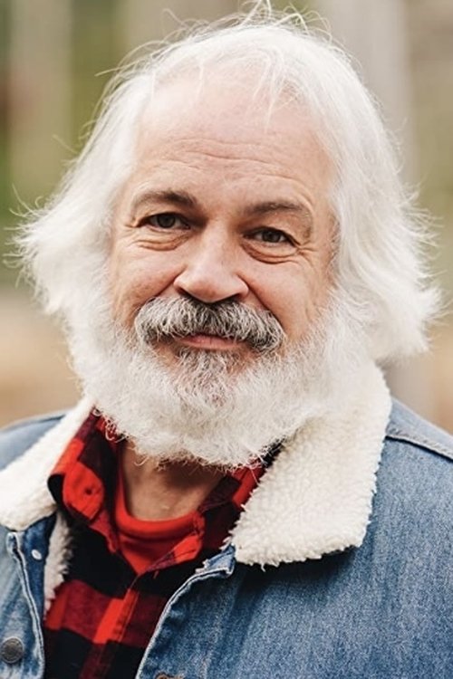 Fred Sullivan as Finn Donovan