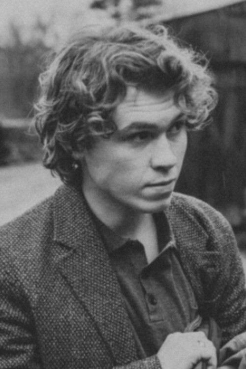 Elijah James as Darren