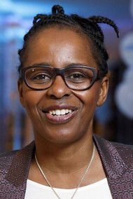 Shary Reeves as Self