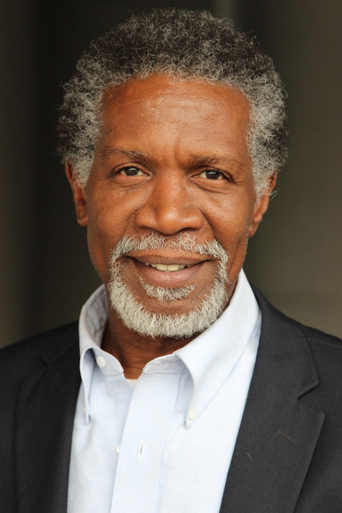 Cullen G. Chambers as Detective Phil Ross