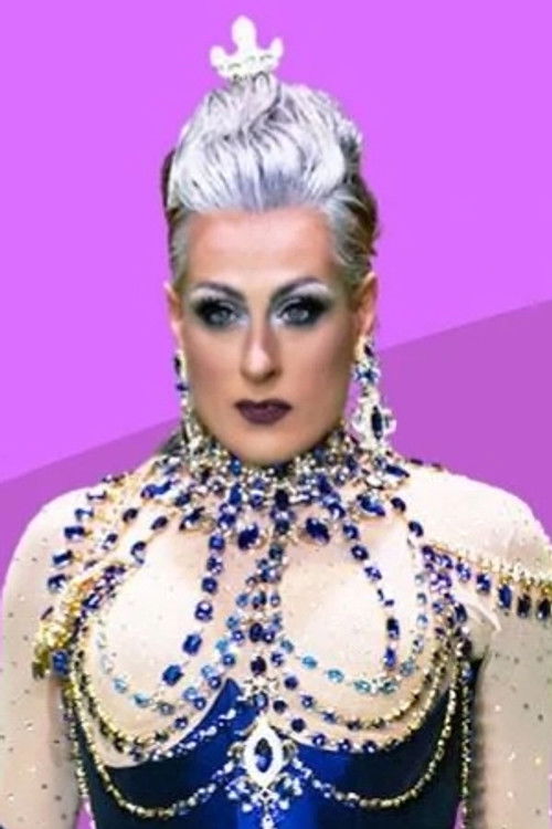 Enorma Jean as Lana del Gay/Camillo