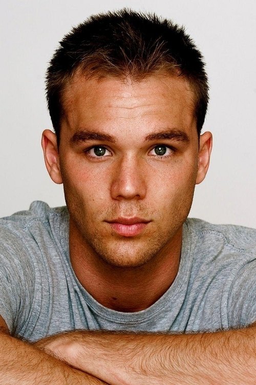 Lincoln Lewis as Nic