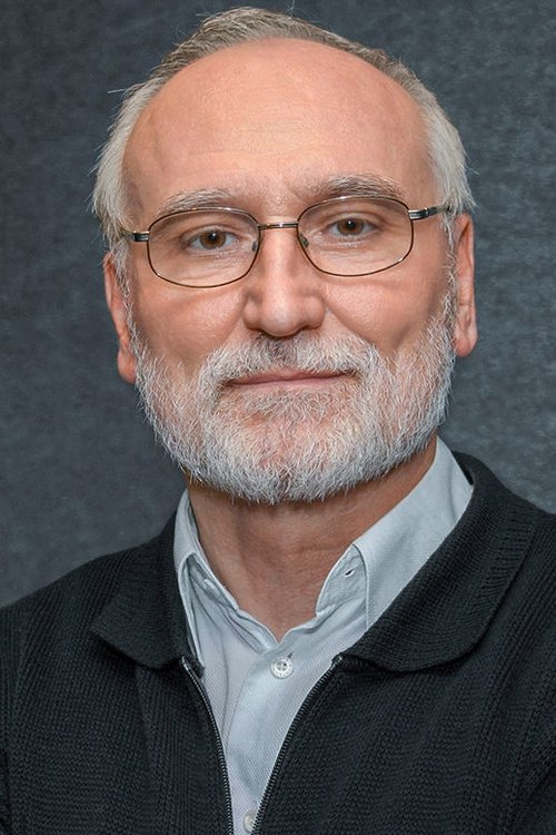 Péter Blaskó as Dr. Gárgyán