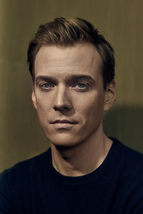 Jake Abel as Ryan