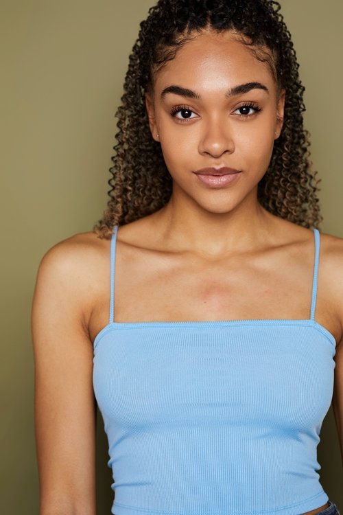 Kezia Dacosta as Candace