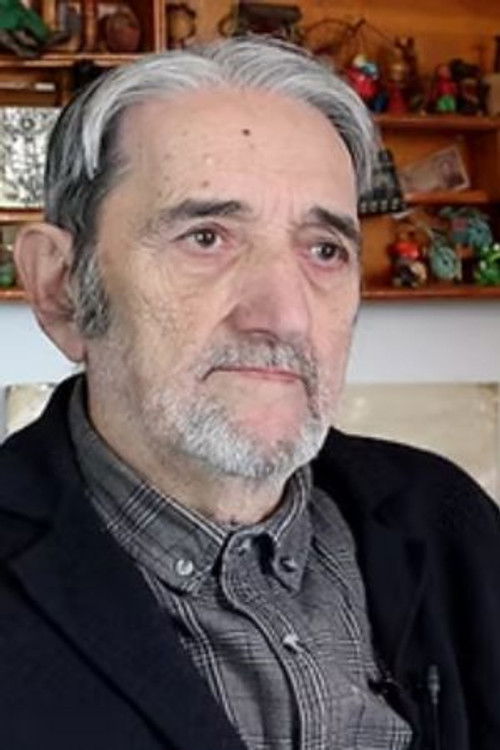 Giulio Berruti as Priest (uncredited)