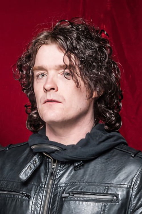 Vincent Cavanagh as Self