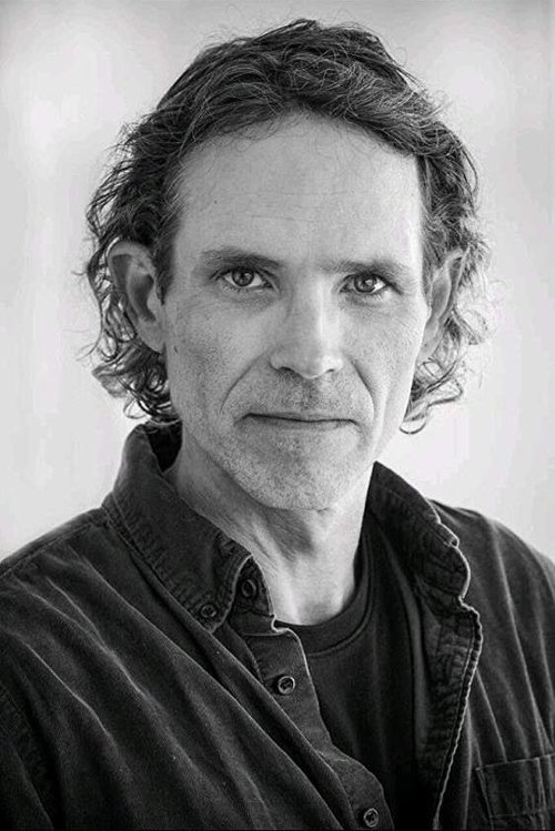 Greg Hatton as Richard Bruin