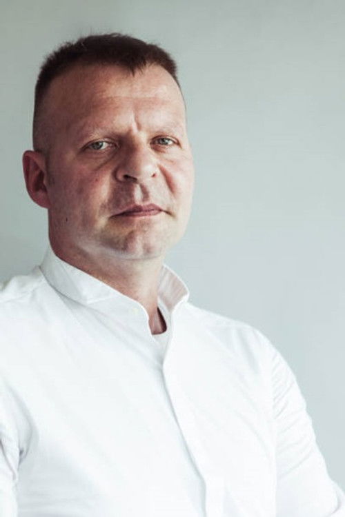 Reinhardt Wetrek as Vincent