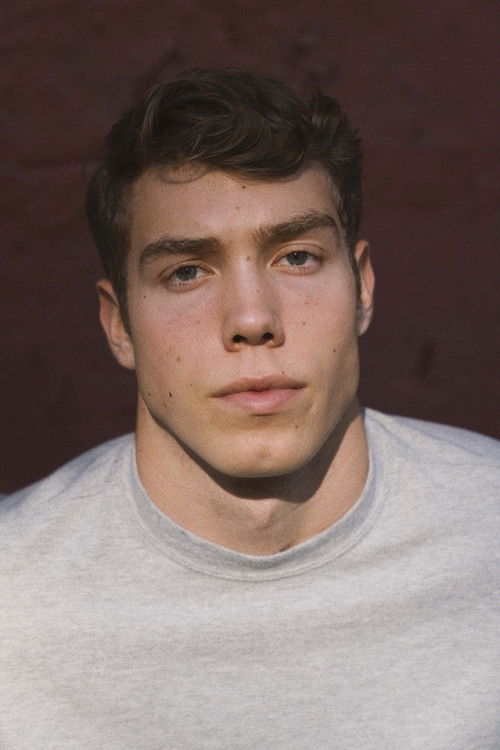 Derek Chadwick as Randall