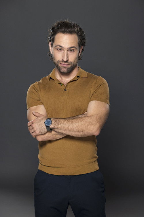 Bálint Jaskó as Farkas Márk