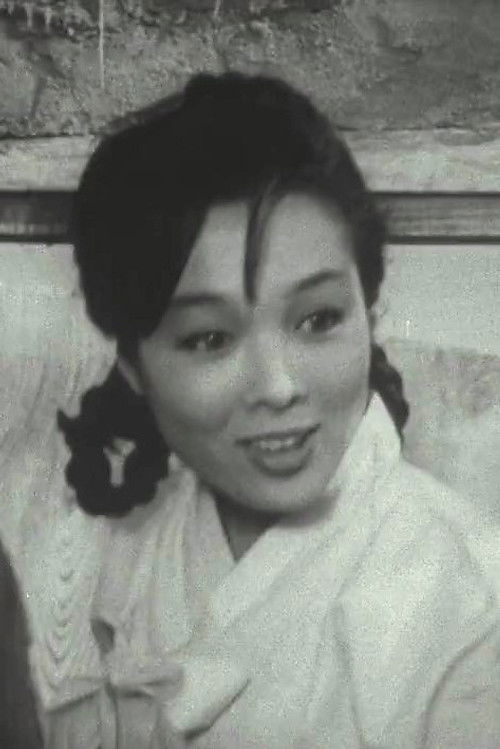 Son Mi-hui-ja as Geumsun (Gisaeng)