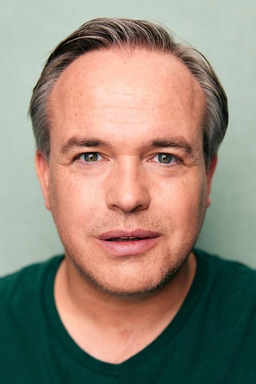 Peter Stray as Hugh Reese