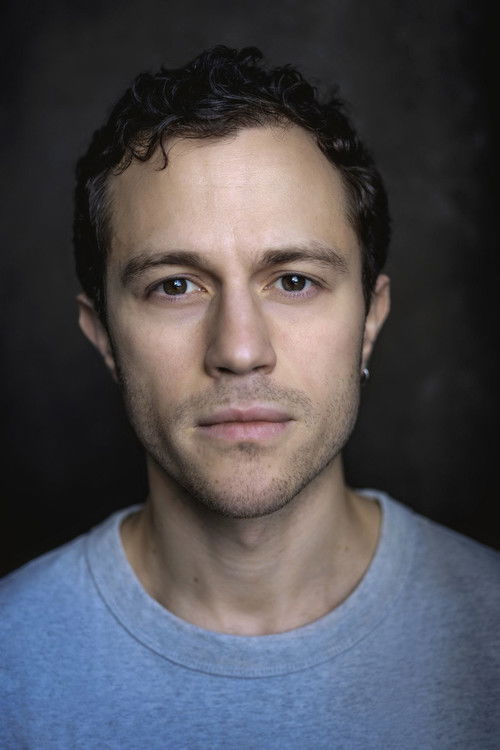 Ojan Genc as Smoking Boy