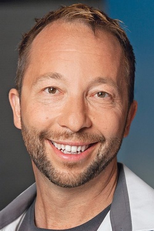 DJ BoBo as Böckli