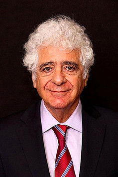 Loris Tjeknavorian as