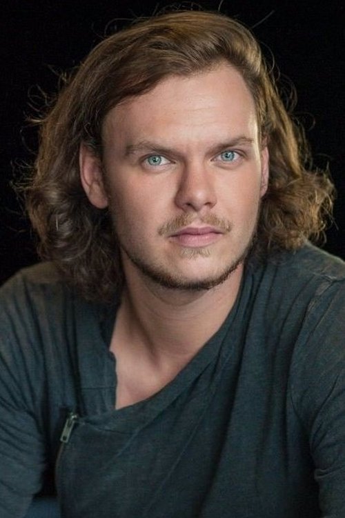 Philip Wiegratz as Augustus Gloop