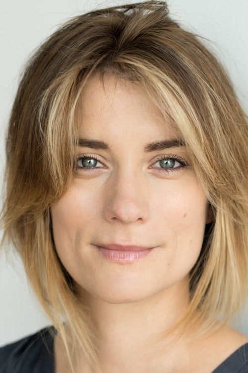 Lori Dean as Samantha