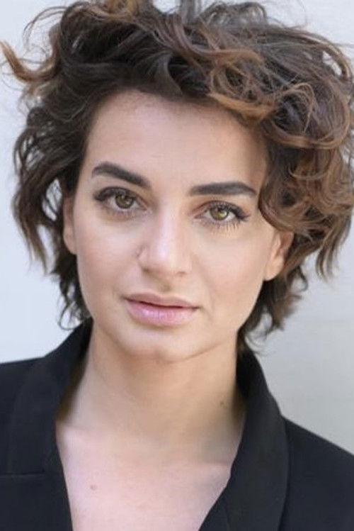 Marina Marchione as Olivia