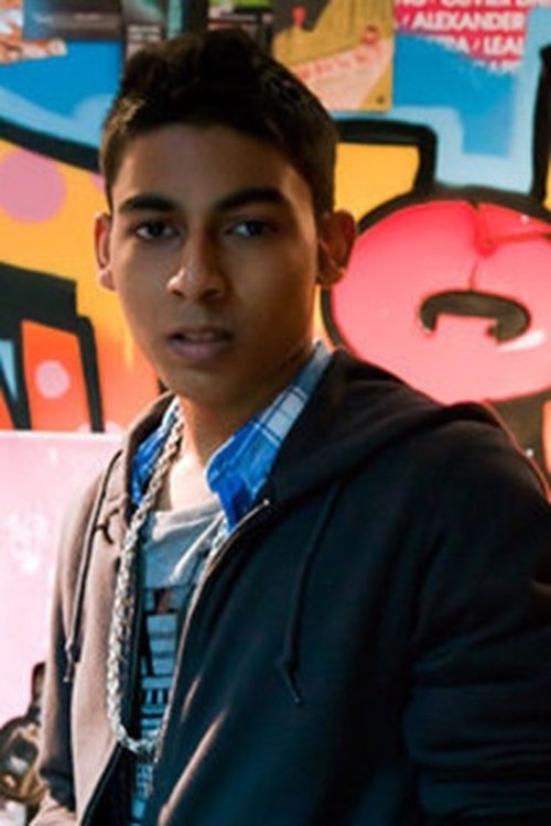 Sebastian Nanena as Vipon Jani