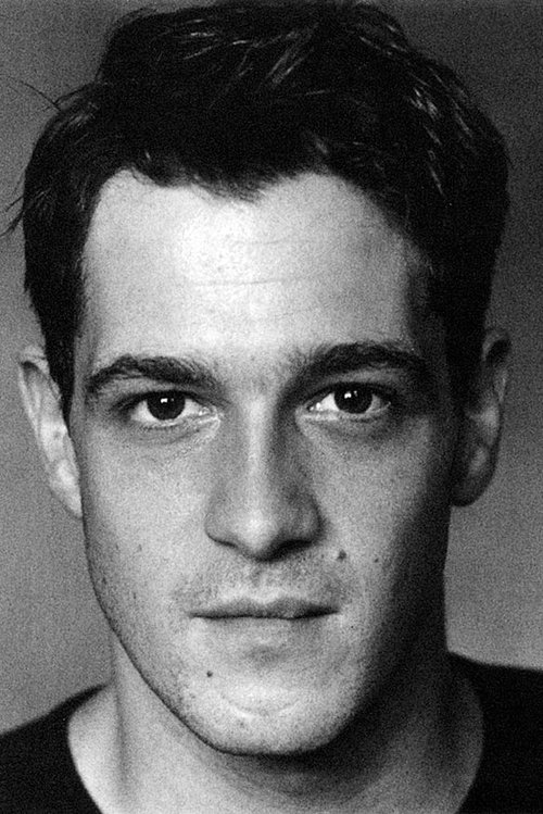 Daniel Percival as Dylan