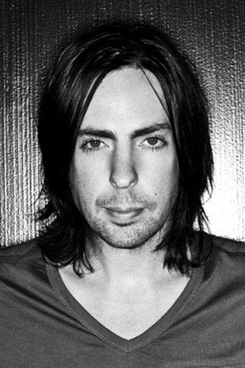 Brandon McGibbon as Carter