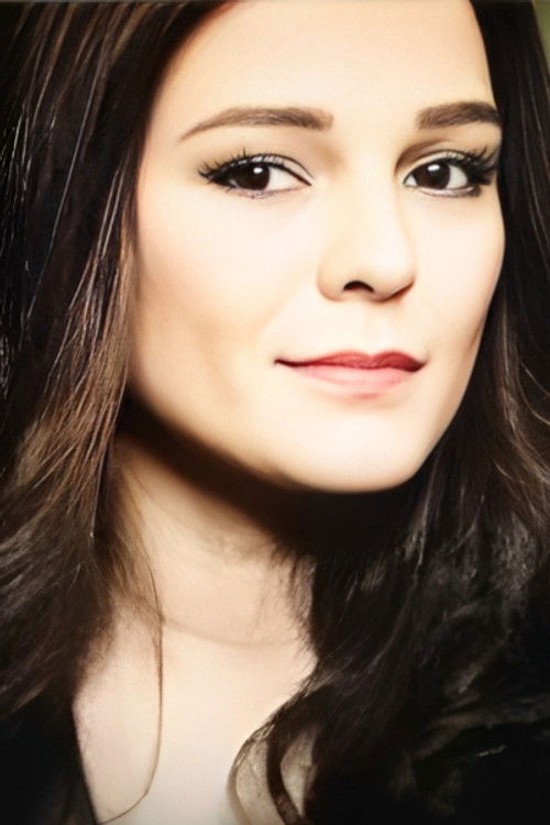 Yağmur Sevgi Koysal as Juliet