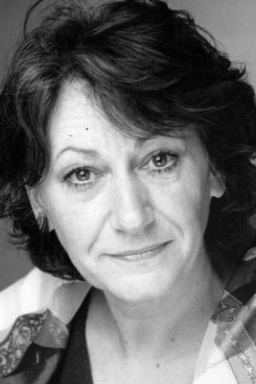 Colette Maire as La patronne du tabac