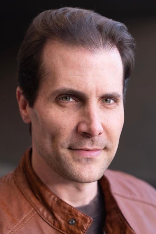 Jordan Lawson as Ray Harris