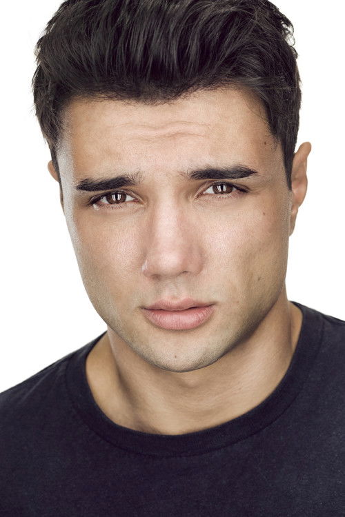 Mak DeGennero as Stevie