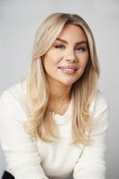 Therese Lindgren as Self (archive footage)