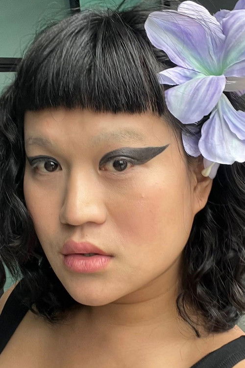 Apichet Atilattana as Concubine