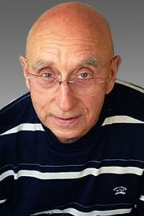 Arkadiy Tigay as фотограф (нет в титрах)