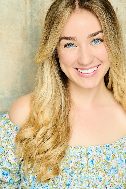 Maura Lefevre as Beth Thorne