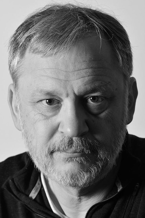 Josip Kuchan as Drug dealer